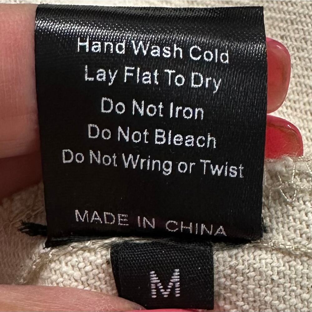 POL, Women’s Long Sleeve Sz M Long Sleeve Jacket With American Flag On The Back - Picture 15 of 15